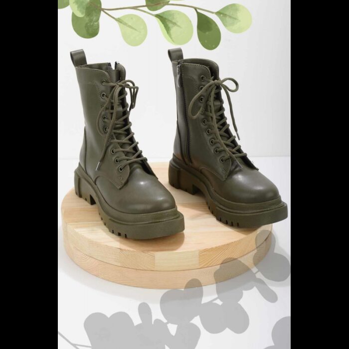 ⁦جزمة Bambi جلد بتصميم سحاب ساق متوسط الطول للنساء لون زيتي⁩ - الصورة ⁦5⁩