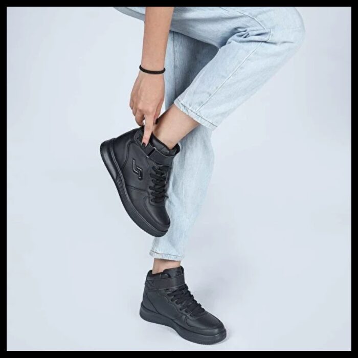 ⁦حذاء Jump نسائي أسود للأنشطة الخارجية باللون الأسود⁩ - الصورة ⁦4⁩