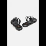 ⁦Yaya by Hotiç شبشب نسائي لون أسود⁩ - الصورة ⁦2⁩