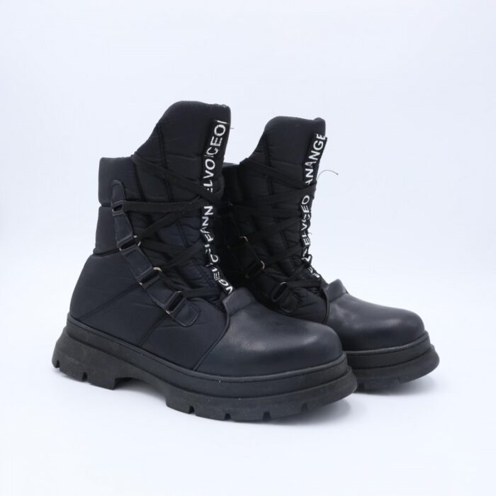 ⁦جزمة Bambi بتصميم أربطة ساق متوسط الطول للنساء لون أسود⁩ - الصورة ⁦2⁩