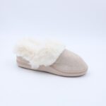 ⁦حفاية فرو للنساء لون بيج⁩ - الصورة ⁦2⁩