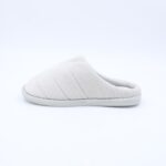 ⁦حفاية فرو للنساء لون رمادي⁩ - الصورة ⁦4⁩