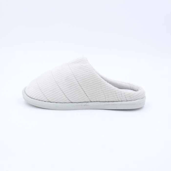 ⁦حفاية فرو للنساء لون رمادي⁩ - الصورة ⁦4⁩