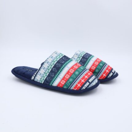 حفاية شتوي رجالي لون كحلي مع زخرفة