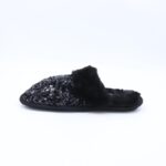 ⁦حفاية فرو بتصميم لامع للنساء لون اسود⁩ - الصورة ⁦4⁩