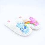 حفاية فرو بتصميم دب ازرق للنساء لون ابيض