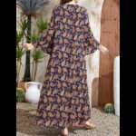 ⁦فستان سموك طباعة بيزلي اكمام على شكل بوق مقاس كبير⁩ - الصورة ⁦5⁩