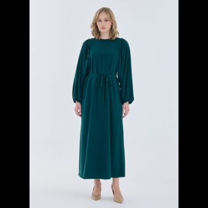فستان للنساء لون اخضر