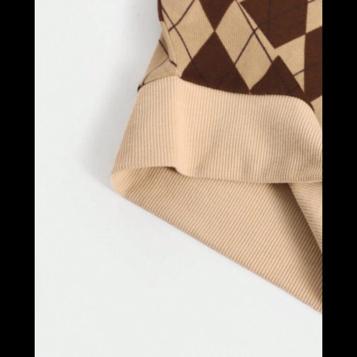 ⁦بلوزة كت نسائية لون بني وبيج⁩ - الصورة ⁦4⁩