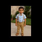 طقم ملابس قطعتين للأطفال مع قميص بربطة عنق لون ازرق وكموني