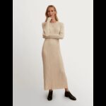 فستان ستاتي طويل لون بيج