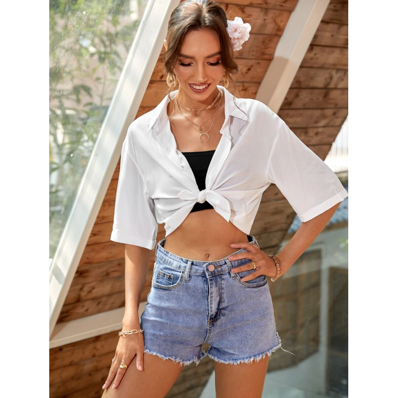 ⁦قميص ستاتي قصير لون ابيض⁩ - الصورة ⁦1⁩