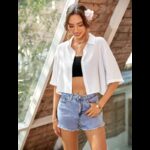 ⁦قميص ستاتي قصير لون ابيض⁩ - الصورة ⁦7⁩