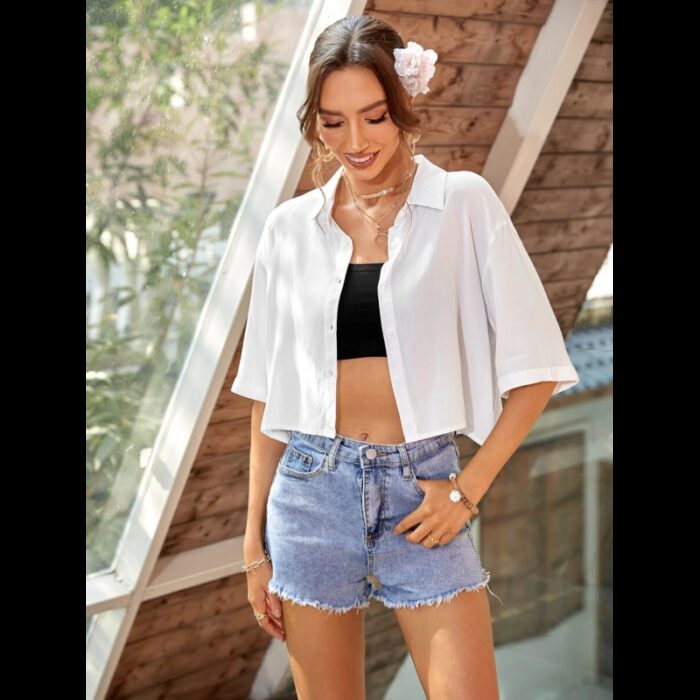 ⁦قميص ستاتي قصير لون ابيض⁩ - الصورة ⁦7⁩