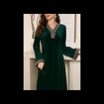 فستان مزخرف تراثي نسائي لون اخضر