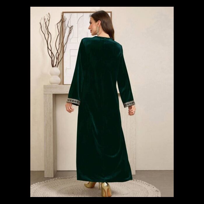 ⁦فستان مزخرف تراثي نسائي لون اخضر⁩ - الصورة ⁦2⁩