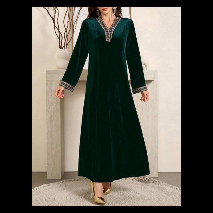 ⁦فستان مزخرف تراثي نسائي لون اخضر⁩ - الصورة ⁦4⁩