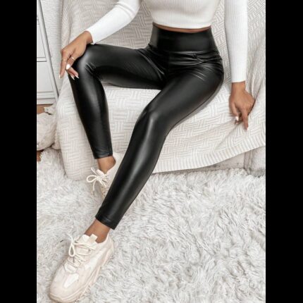 فيزون جلد نسائي لون اسود