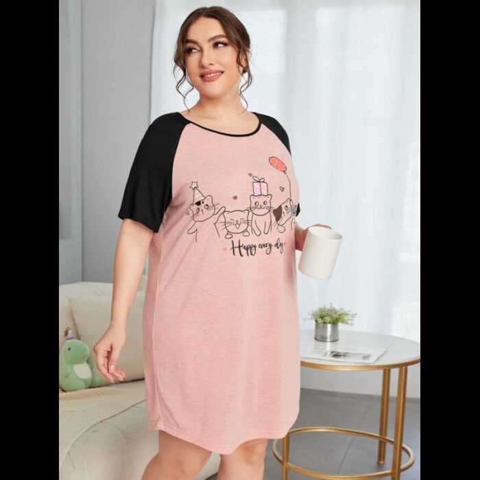 ⁦قميص نوم بيتي قصير للنساء لون زهري واسود⁩ - الصورة ⁦2⁩