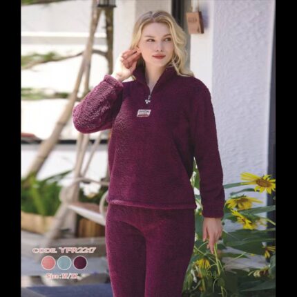 بجامة فرو نسائية قطعتين لون خمري