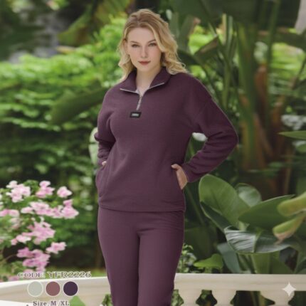 بجامة فرو نسائية بتصميم كتابة mimi لون بنفسجي غامق