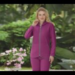 بجامة فرو نسائية بسحاب لون بنفسجي