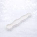 مبخر اعواد شكل مموج حجم وسط لون ابيض