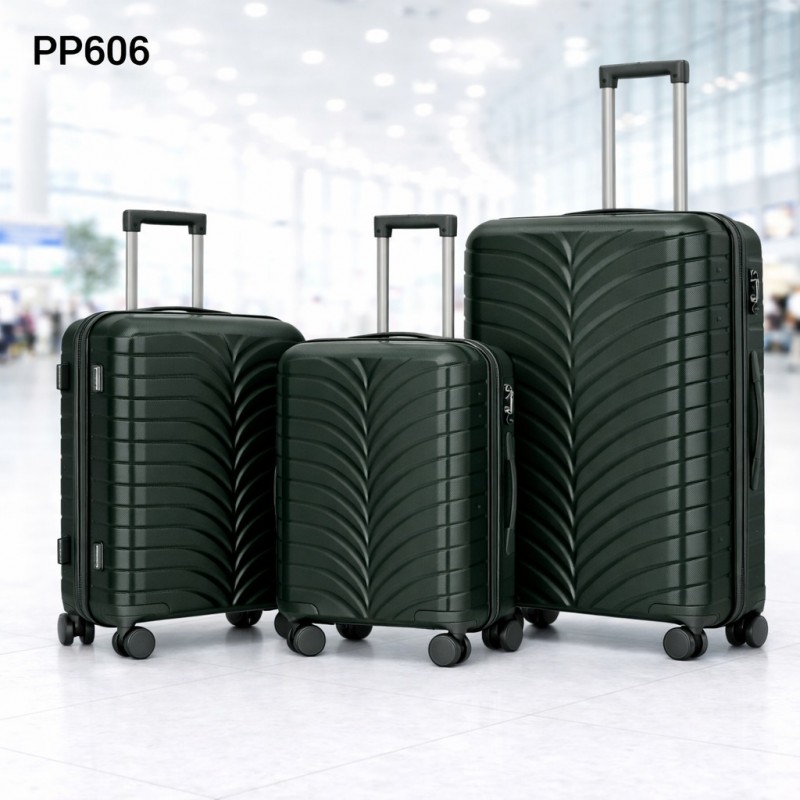 ⁦طقم شنط سفر 3 قطع بأحجام مختلفة لون اسود⁩ - الصورة ⁦1⁩