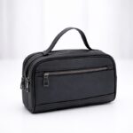 ⁦شنتة حقيبة شخصية جلد لون اسود⁩ - الصورة ⁦3⁩