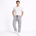 ⁦بنطلون رجالي قطن بتصميم جيوب جانبية لون سكني⁩ - الصورة ⁦2⁩