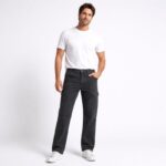 ⁦بنطلون جينز رجالي لون اسود⁩ - الصورة ⁦2⁩