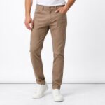 بنطلون جينز رجالي لون بيج